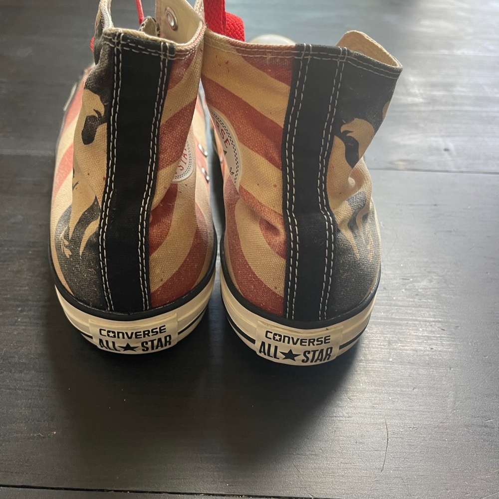 Converse High-Top Sneakers with Red and Beige Stripes - Picture 3 of 6